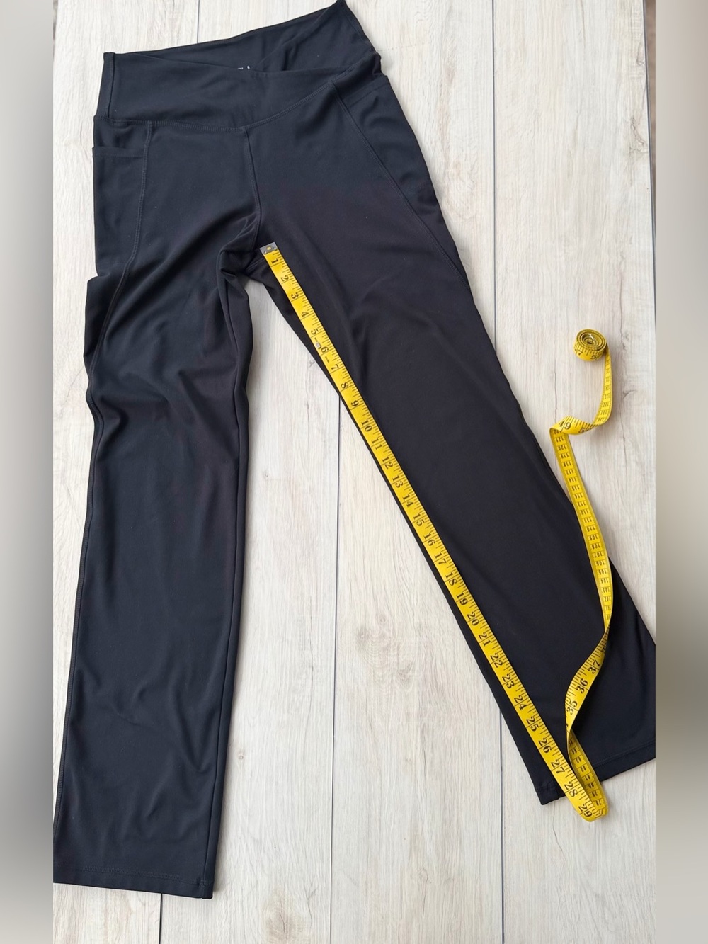 Jockey Black Wide Leg Crossover Yoga Pant Pockets Breathable Stretch Small Reg - Picture 9 of 10